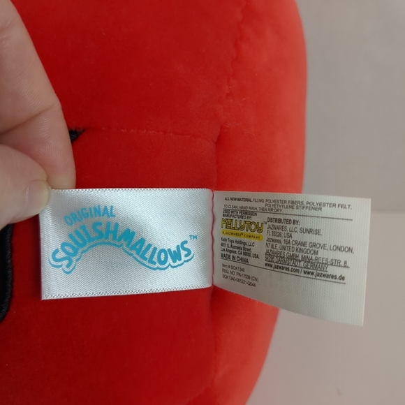 Disney Squishmallows Mickey Mouse - Picture 5 of 8